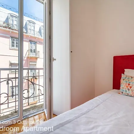 Akicity Pearl Lisbon